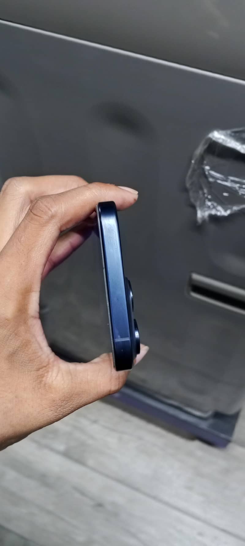 Apple iPhone 15 Pro Max 5