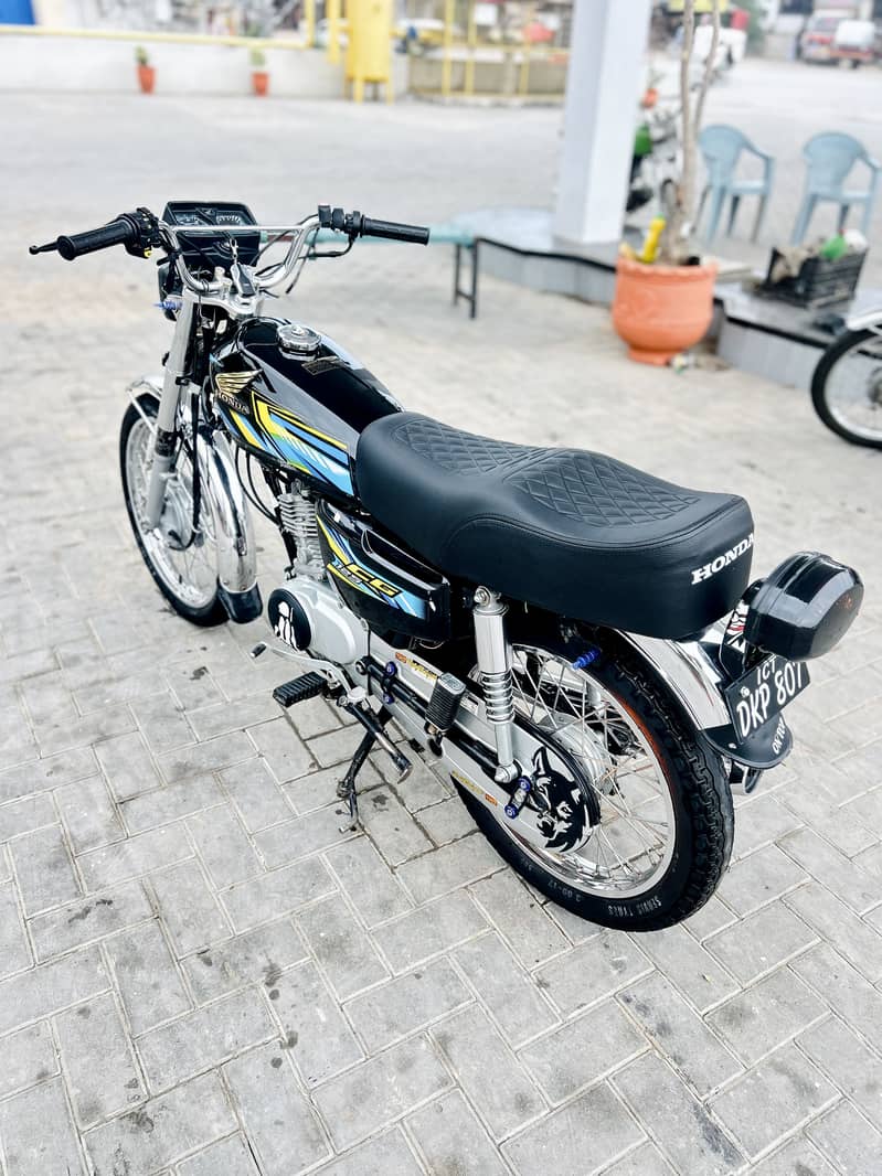 24 model 10/10 condition 1