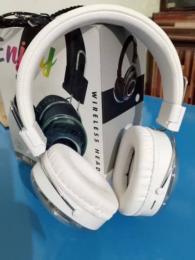 AN-1 RGB Wireless Headphones | 1 Month Used | Box Packed