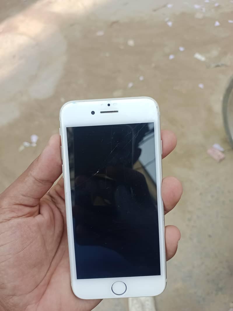 Apple iPhone 7 9