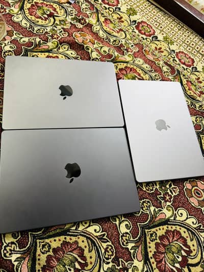 Apple MacBook M3 Pro 14 Inch | M3 Simpel 8 512GB Laptop | Mackbook