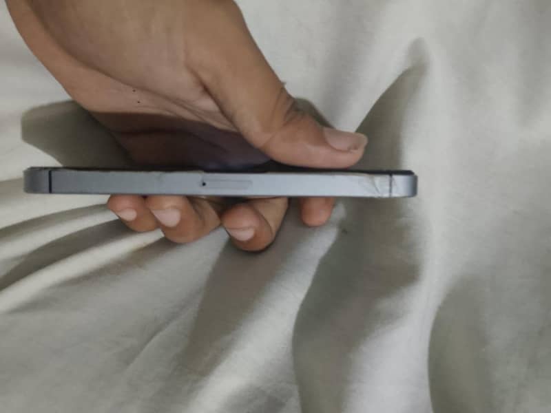 Apple iPhone 5s 3