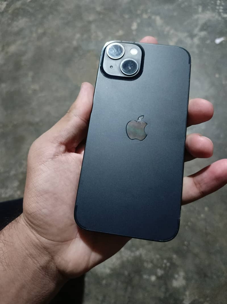 Apple iPhone 13 3