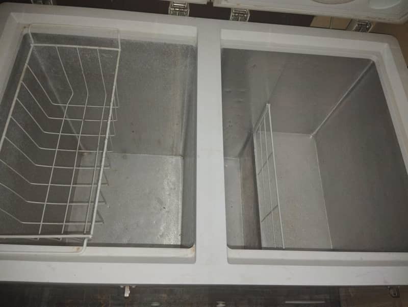 Refrigerator 2