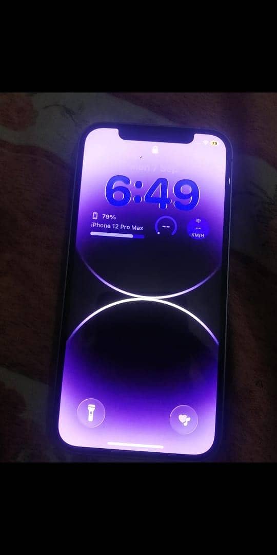 Apple iPhone 12 2
