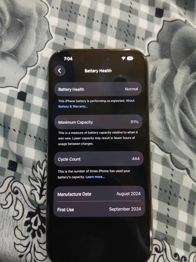 Apple iPhone 16 Pro 2
