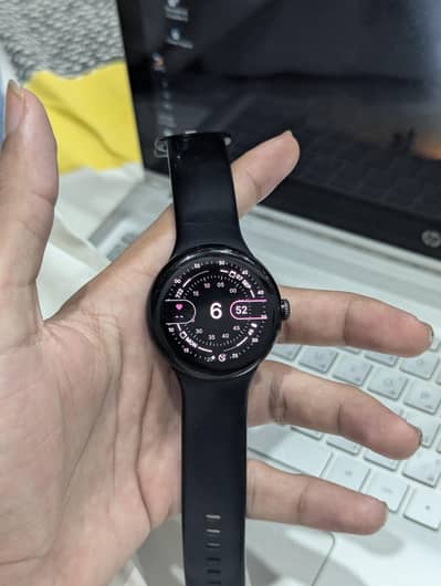 Google Pixel Watch 1 Wifi With Charger or 2 Straps 100% Original Watch