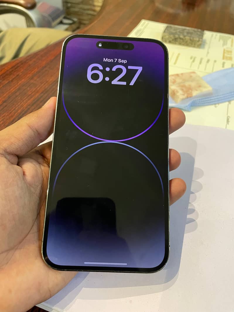 Apple iPhone 14 Pro Max 2