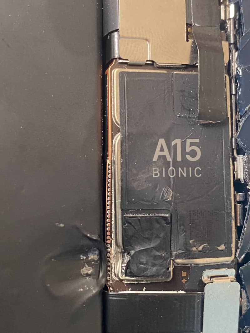 iPhone 14 1