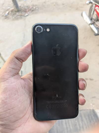 Apple iPhone 7