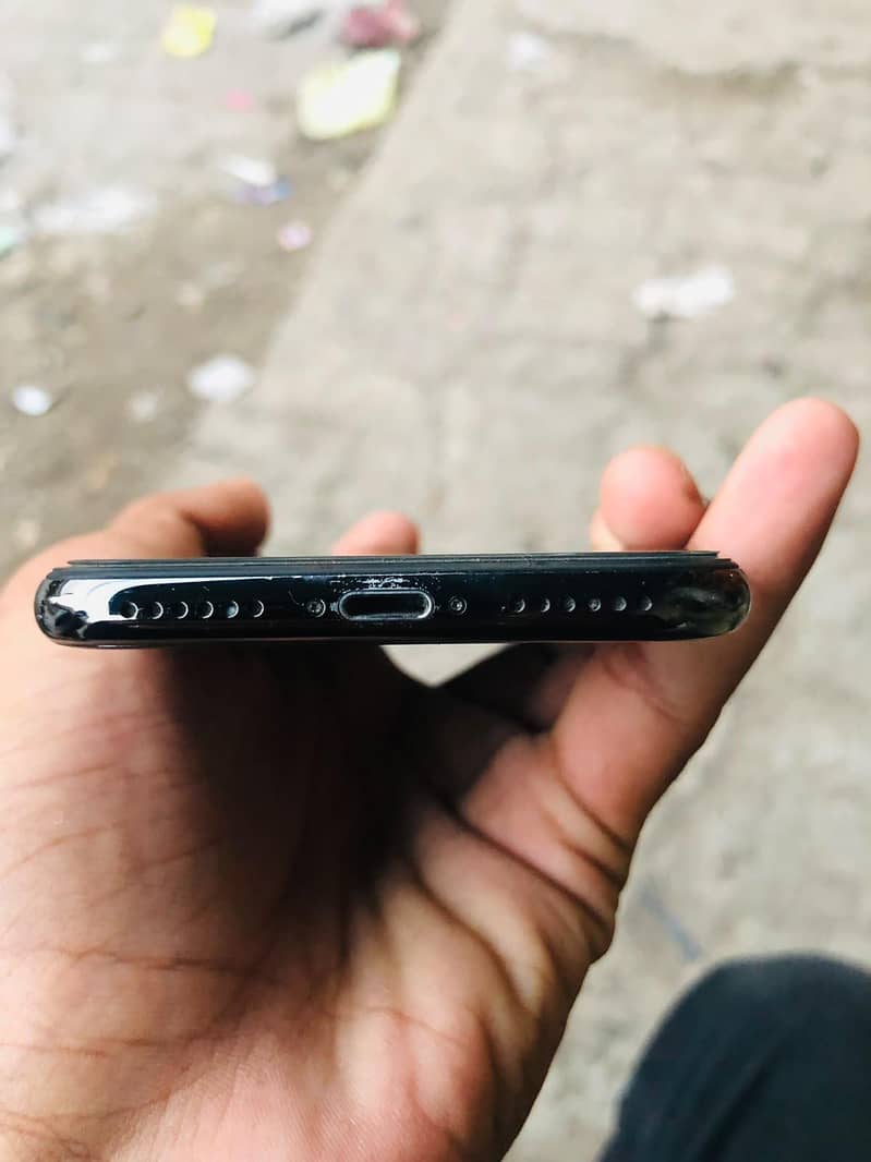 Apple iPhone X 1