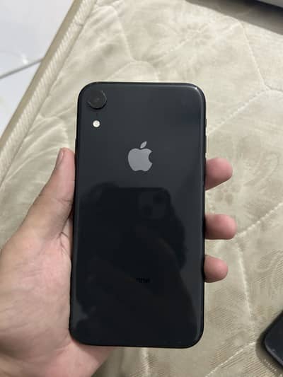 Apple iPhone XR