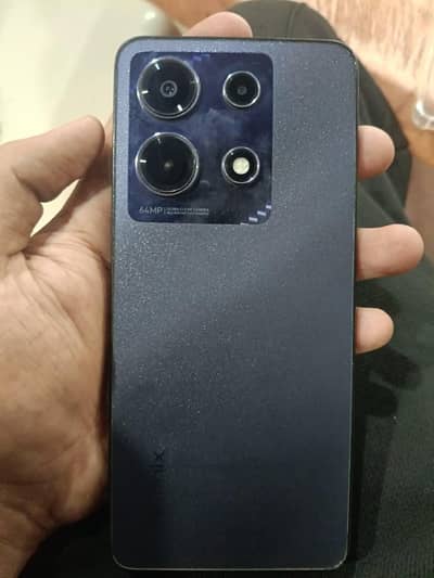 Infinix Note 30