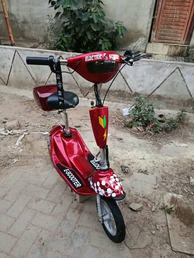 ELECTRIC SCOOTY 250W 24V