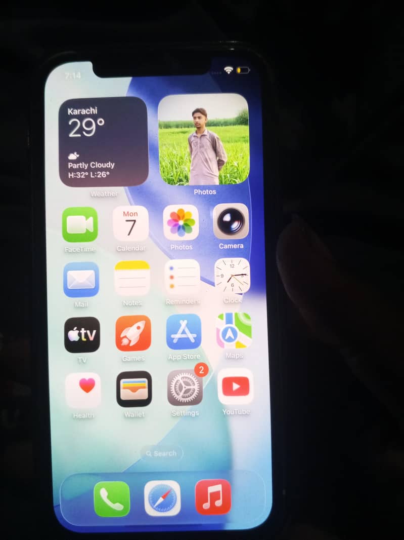 Apple iPhone 12 0