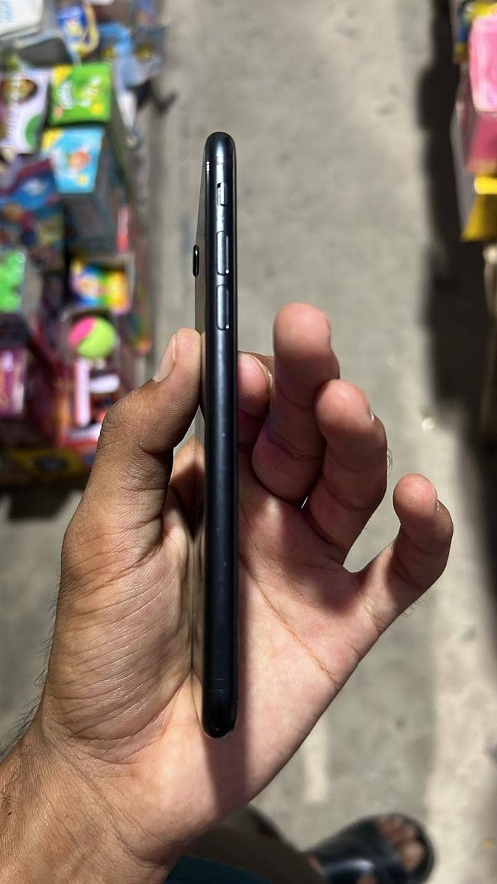 Apple iPhone SE 2