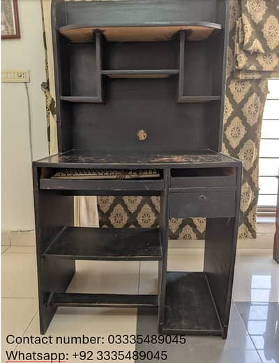 Computer Table for sale