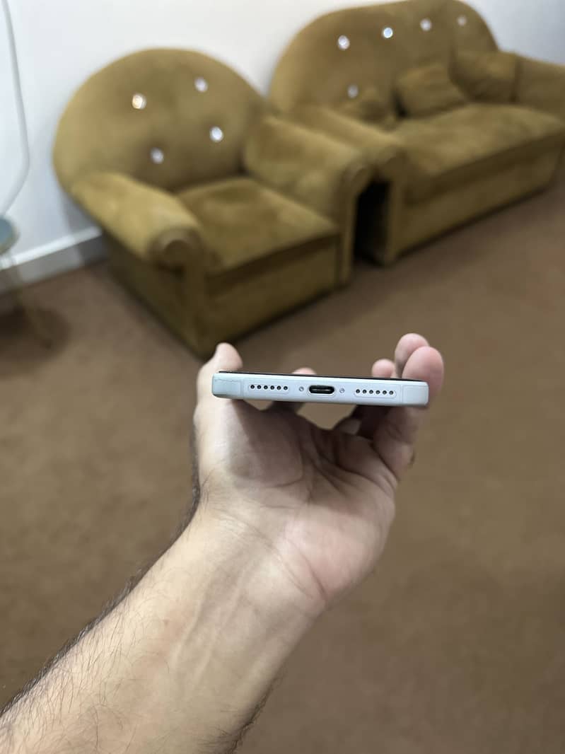 Apple iPhone 17 Pro Max 3