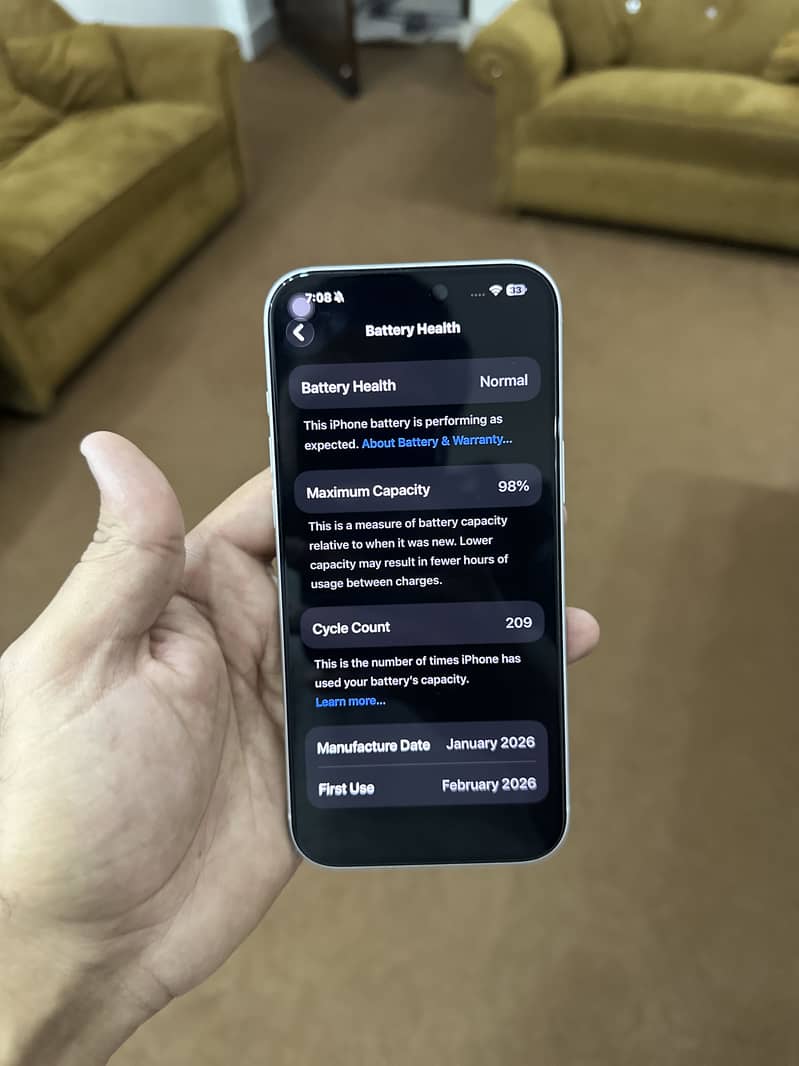 Apple iPhone 17 Pro Max 6