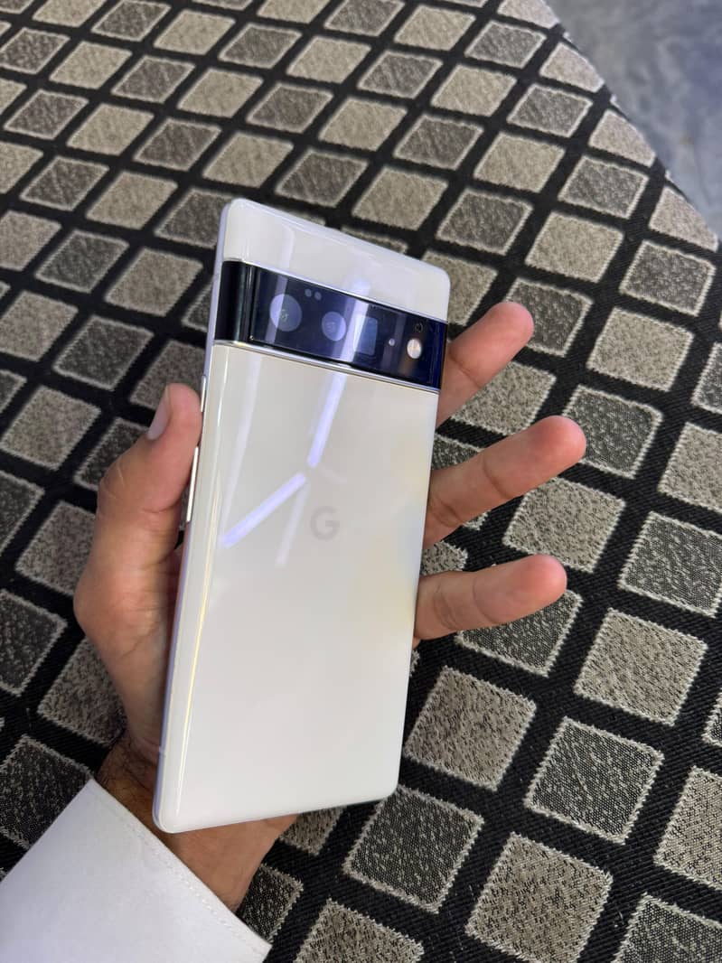 Google Pixel 6 Pro 2