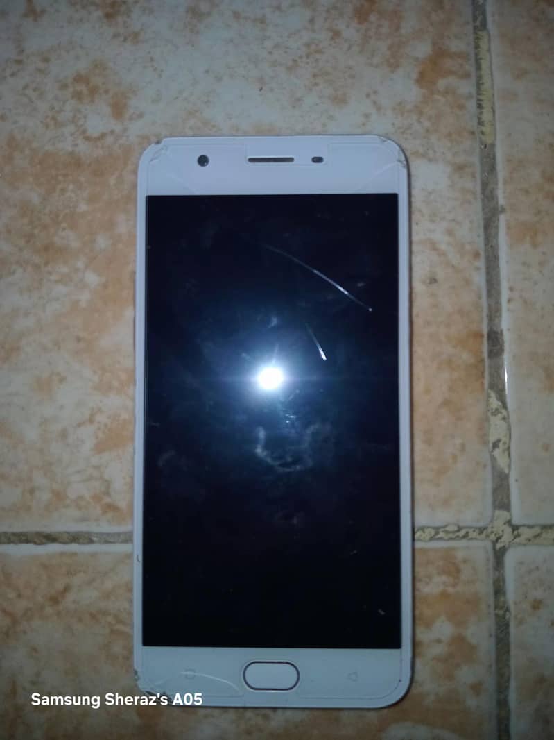OPPO A57 0