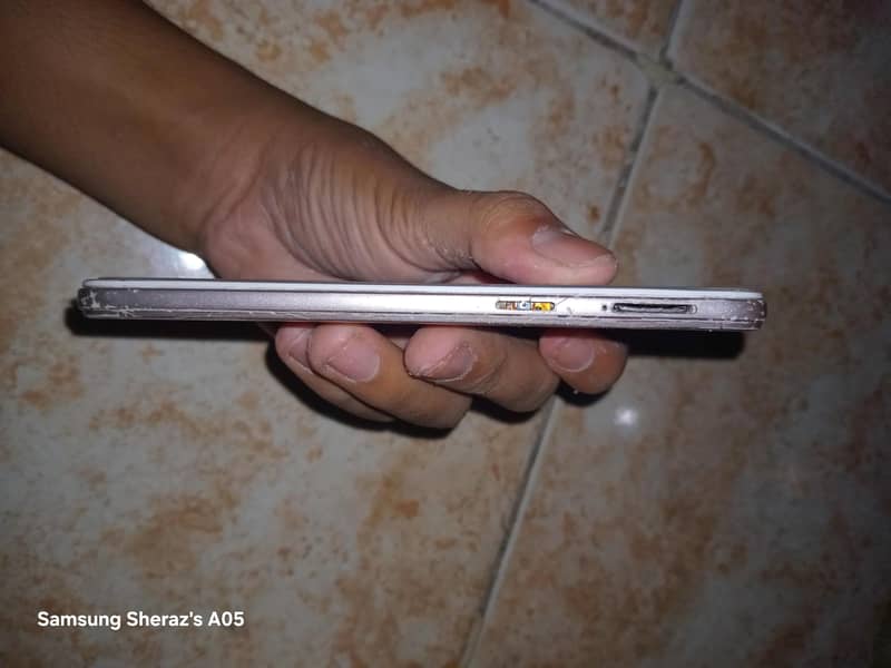 OPPO A57 3