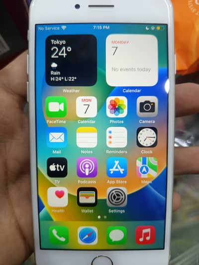 Apple iPhone 8