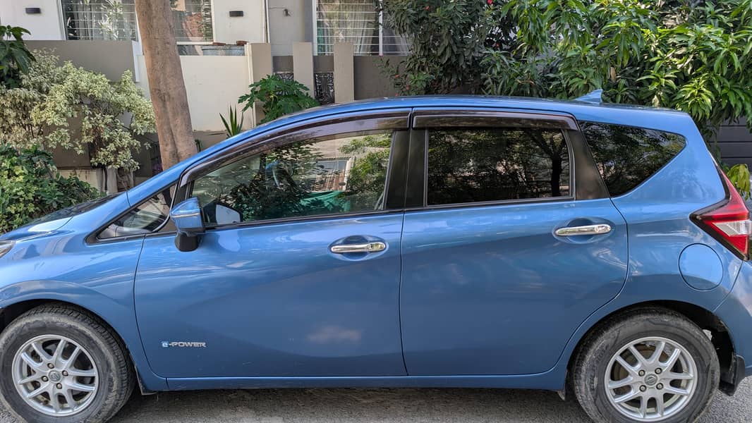 Nissan Note E Power 2017 4