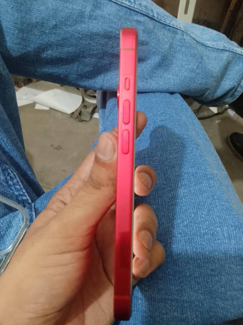 Apple iPhone 14 10