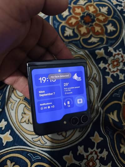 galaxy Z Flip 5 512gb official pta approved with box