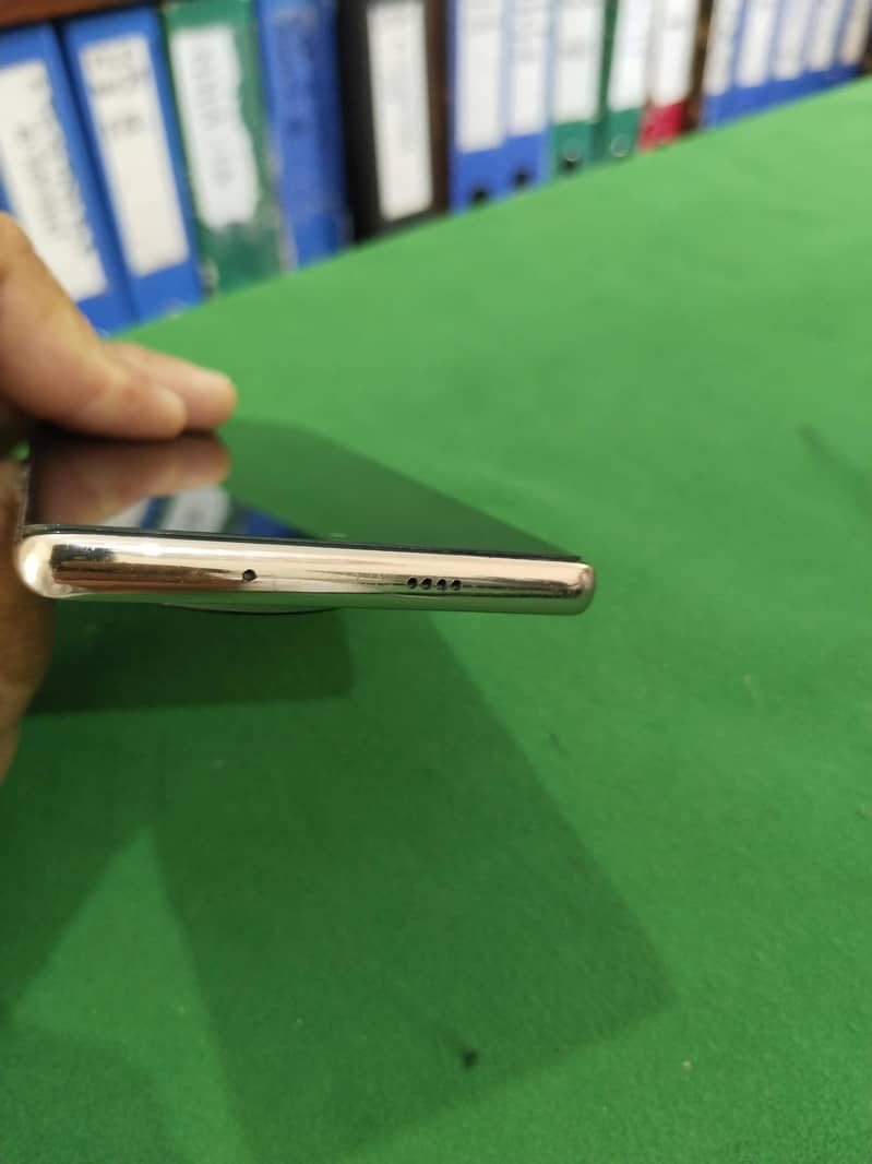 Tecno CAMON 30S 5