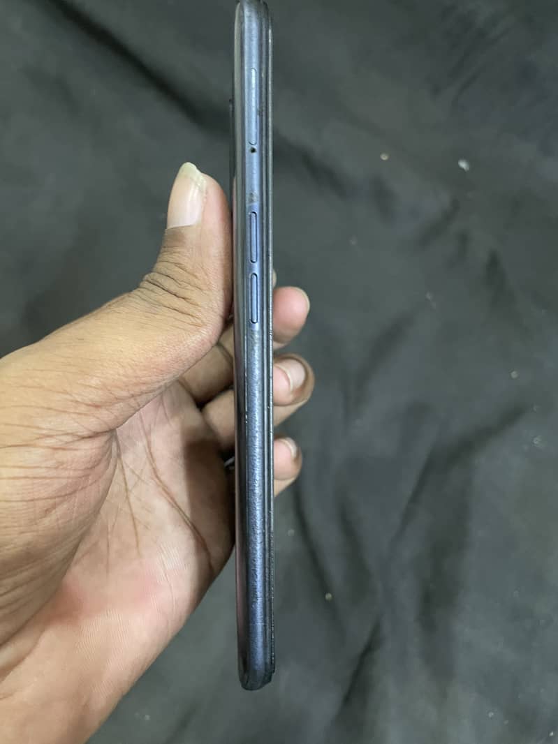 OPPO A54 0