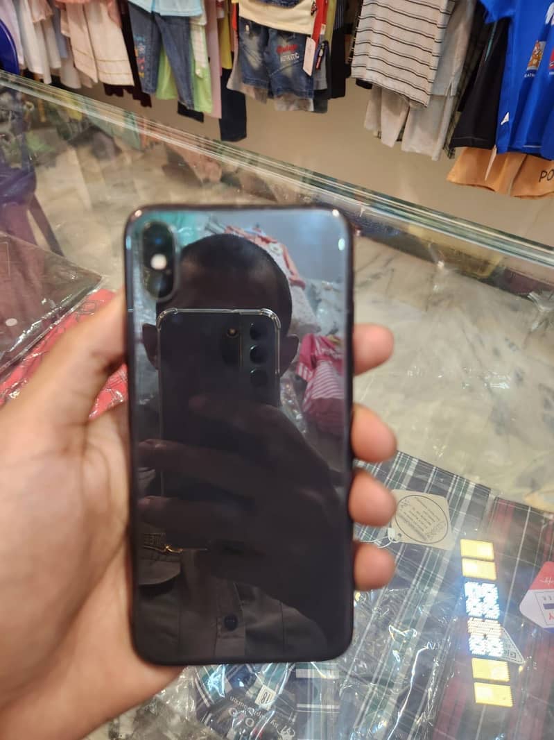Apple iPhone X 1
