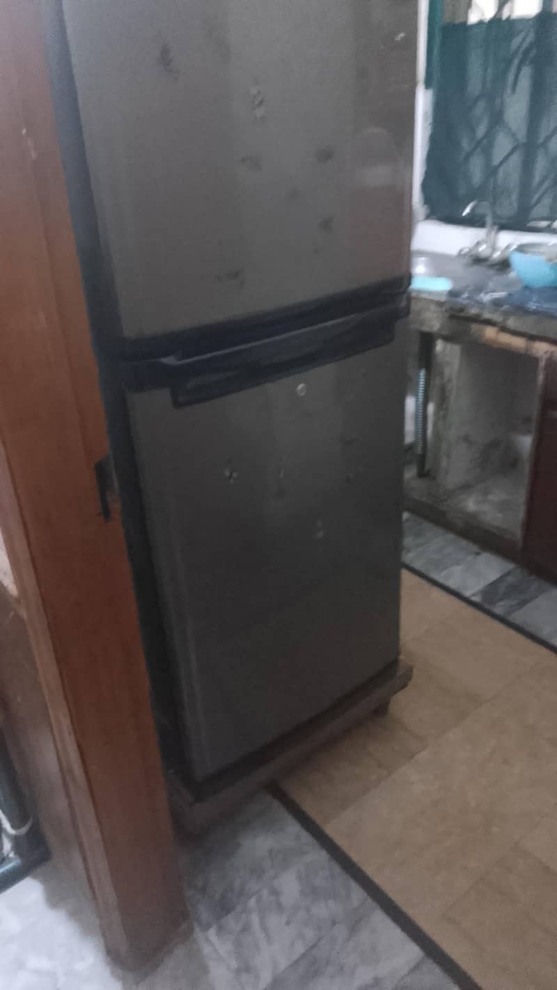 Refrigerator Orient 1