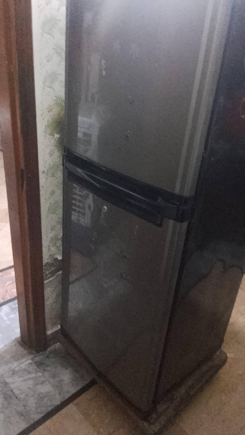 Refrigerator Orient 2