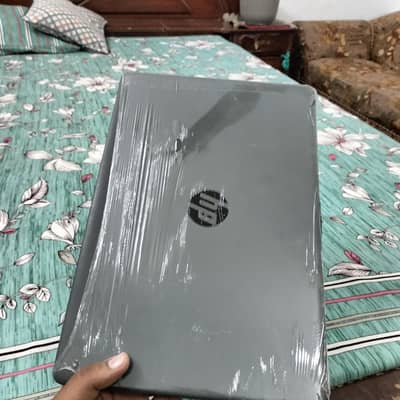 Hp 250  16 gb ram 512 gb ssd i5 12 generation