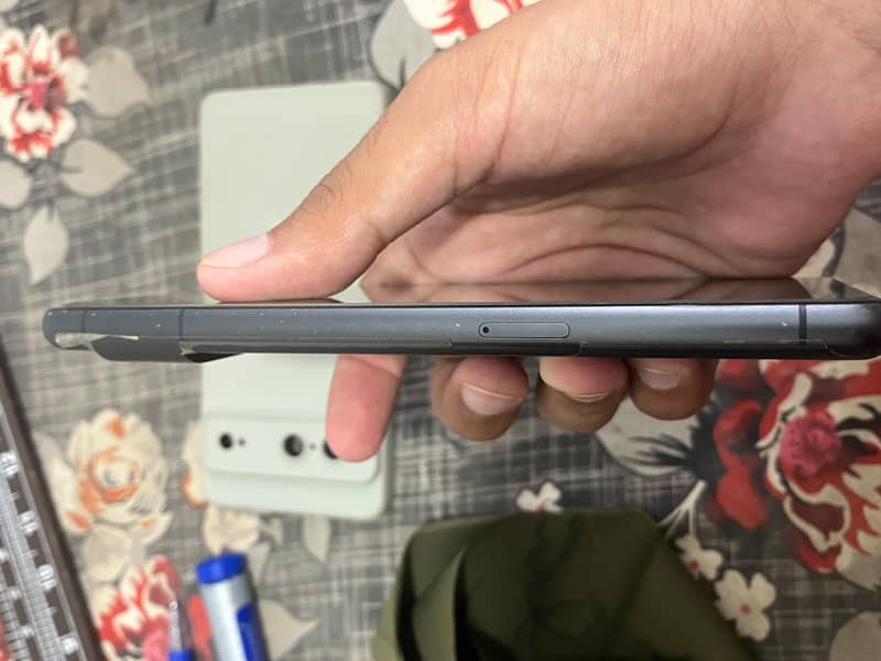 Google Pixel 7 6
