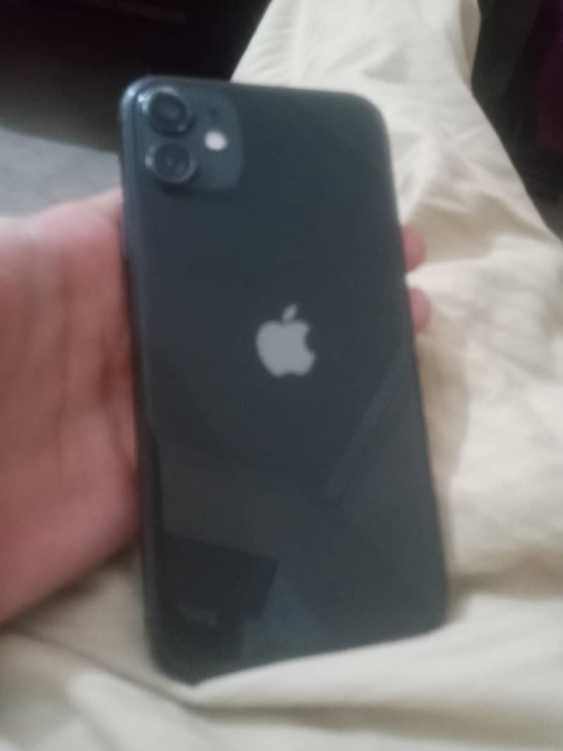 Apple iPhone 11 0