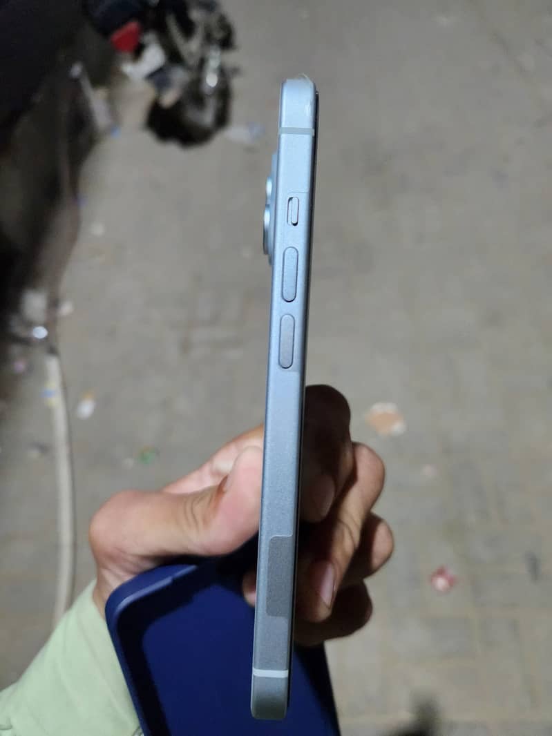 Iphone 15 3