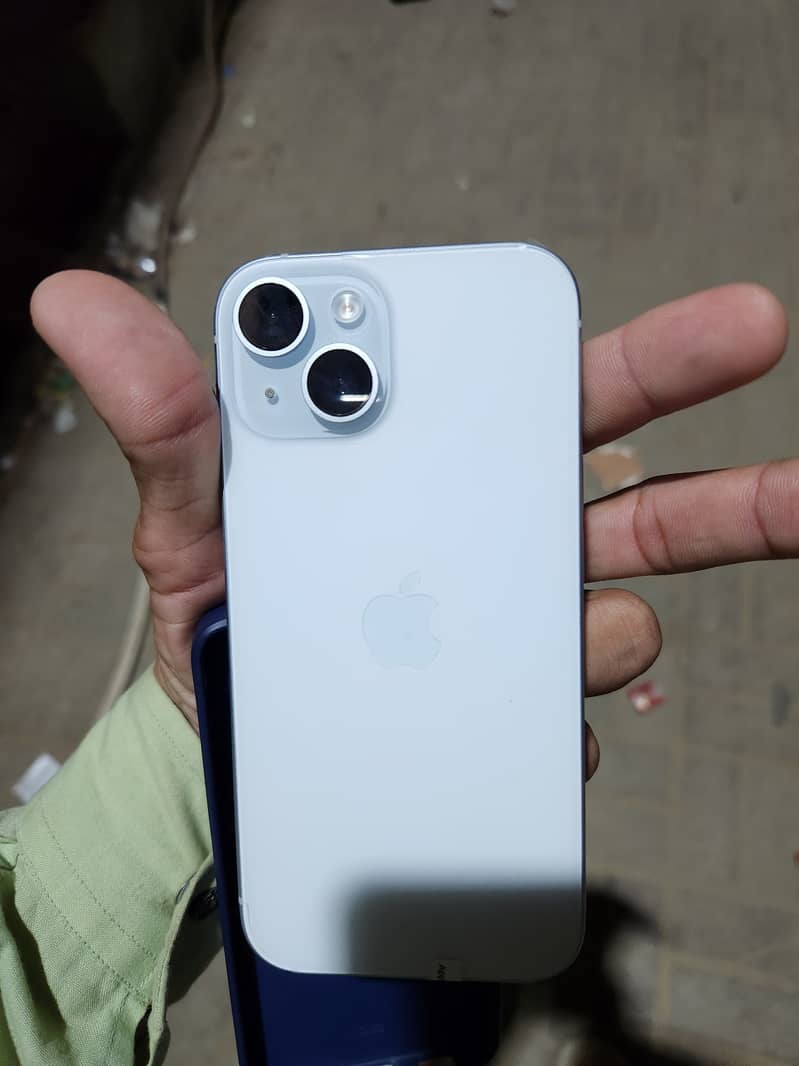 Iphone 15 4