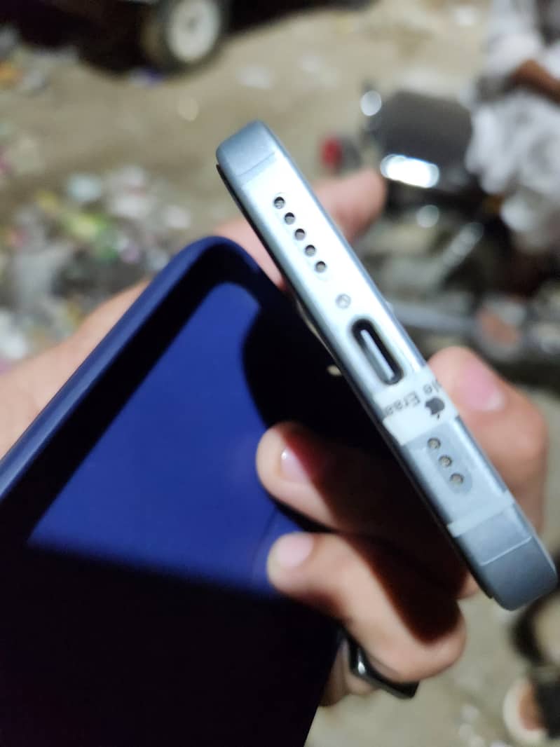 Iphone 15 6