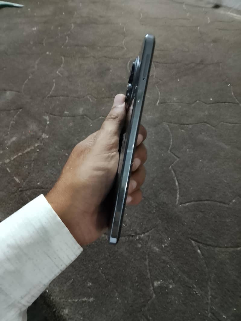 Tecno CAMON 30 Pro 4