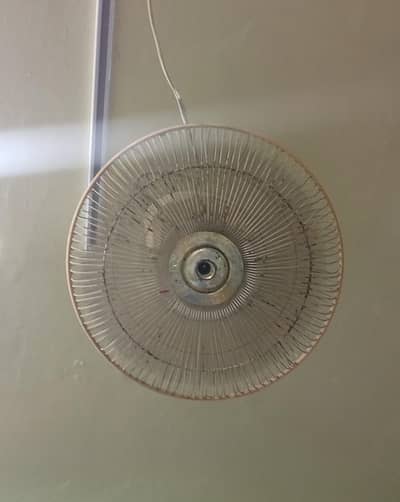 bracket fan 9/10