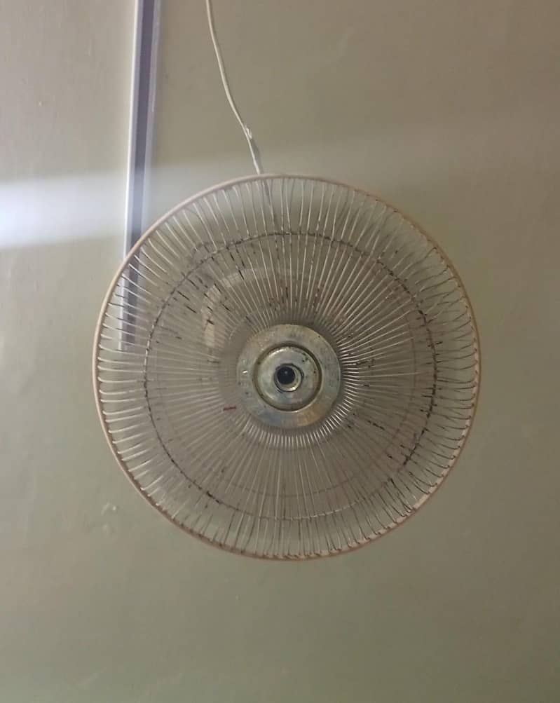 bracket fan 9/10 0