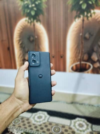 Motorola Edge 2024