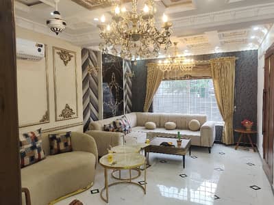 5 mrla furnished house available for rent