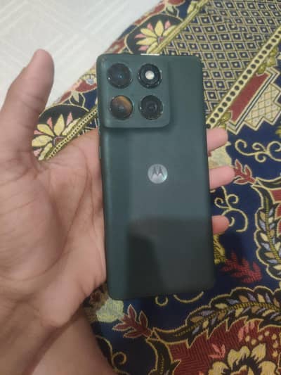Motorola Edge unlock set urgent sell
