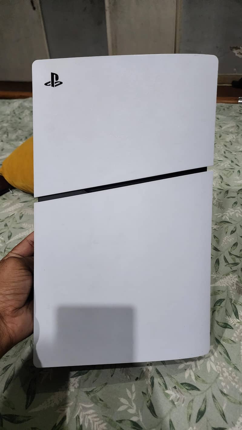 PS5 Slim 0