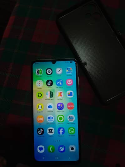 Samsung Mobile A06