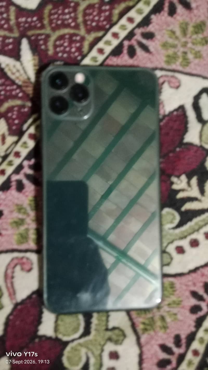 Apple iPhone 11 Pro Max 0